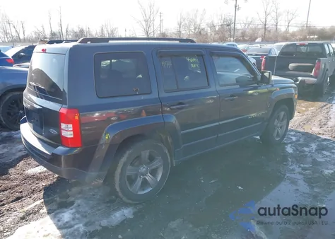 2015 Jeep Patriot High Altitude Edition z USA, uszkodzony, nr VIN 1C4NJPFA6FD185782